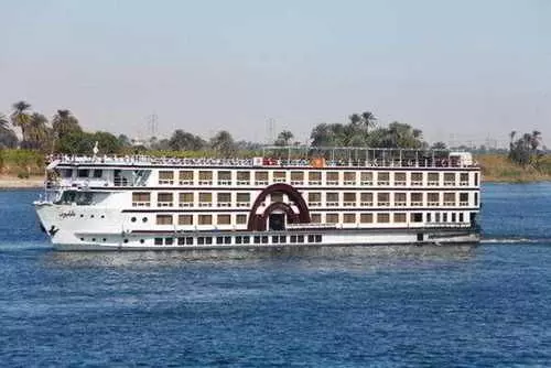 هتل Lady Carol Nile Cruise
