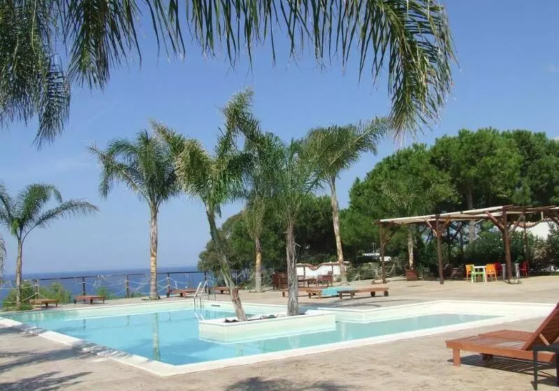 Отель Petruso Resort