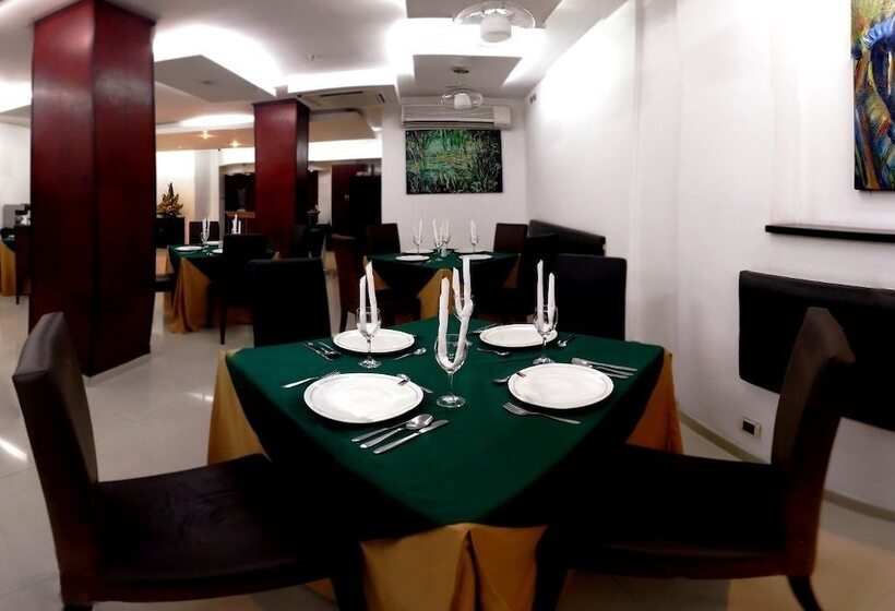 בית מלון כפרי Plaza Las Americas Cali