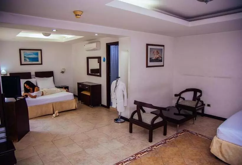 فندق Plaza Las Americas Cali