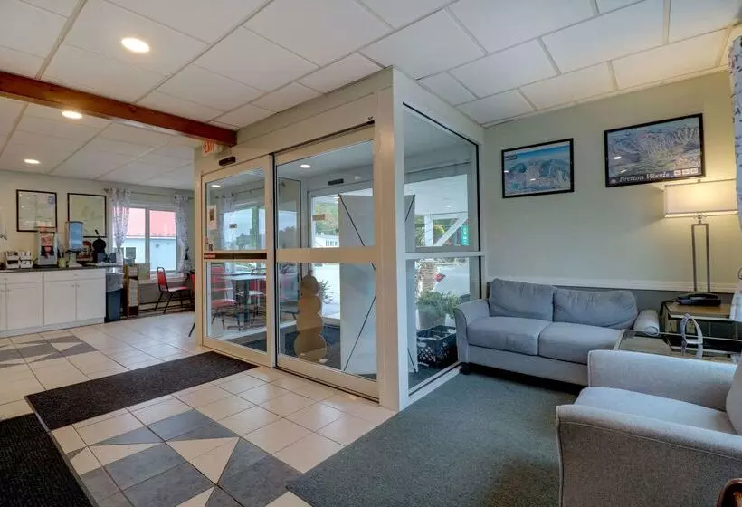 Отель Quality Inn & Suites