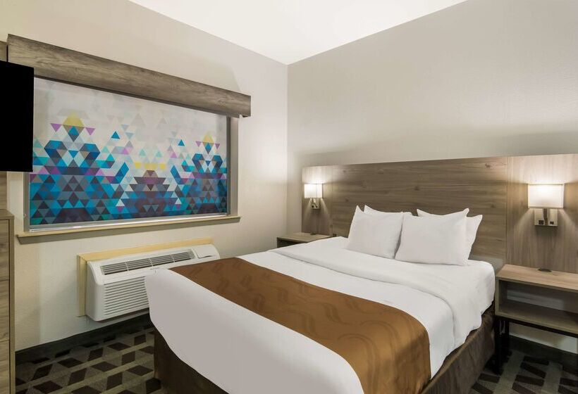 호텔 Quality Inn & Suites