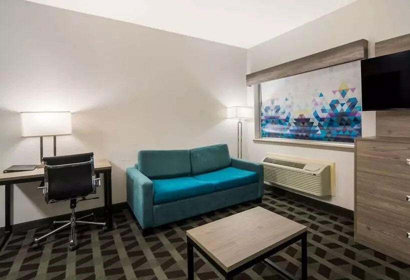 호텔 Quality Inn & Suites