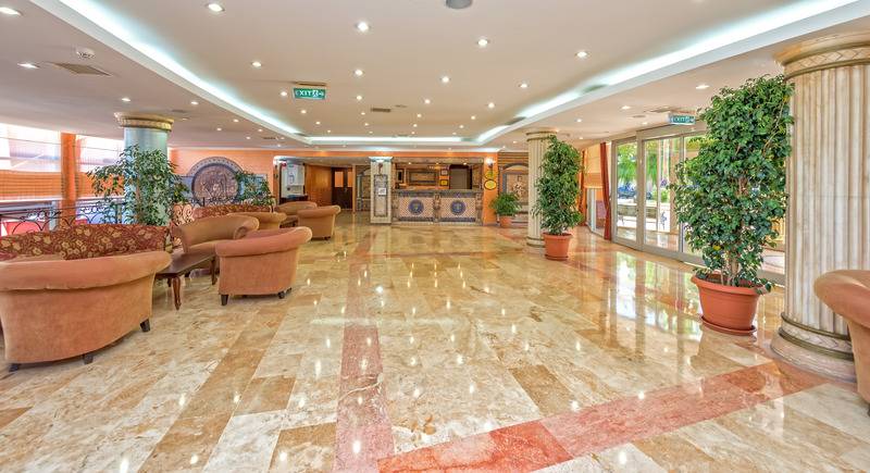 בית מלון כפרי Royal Atlantis Beach