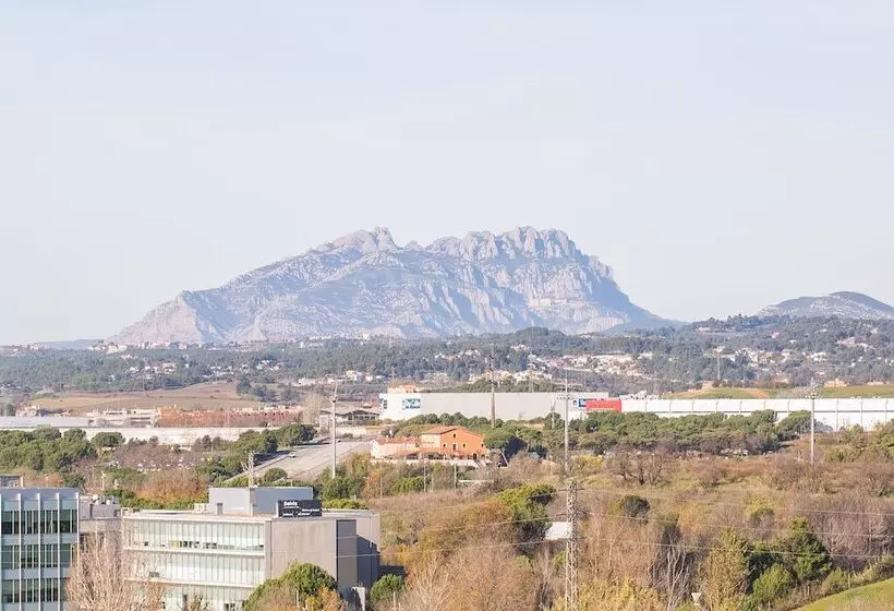 Отель Venture Sant Cugat