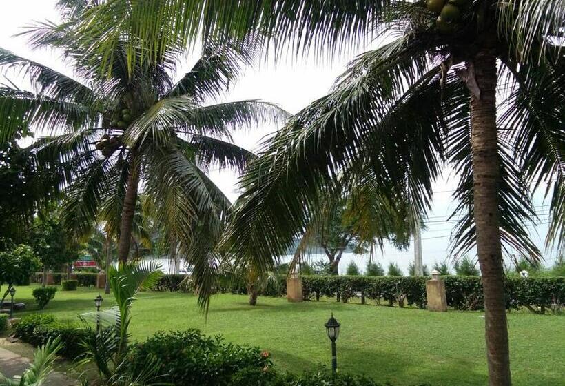 Sailom Resort Bangsaphan