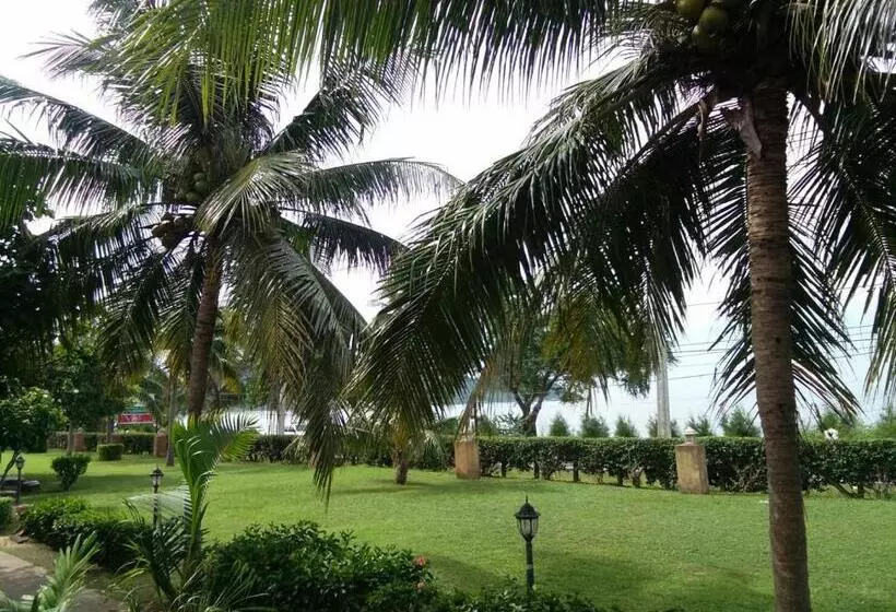 Sailom Resort Bangsaphan