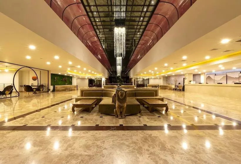 Siam Elegance Hotel & Spa