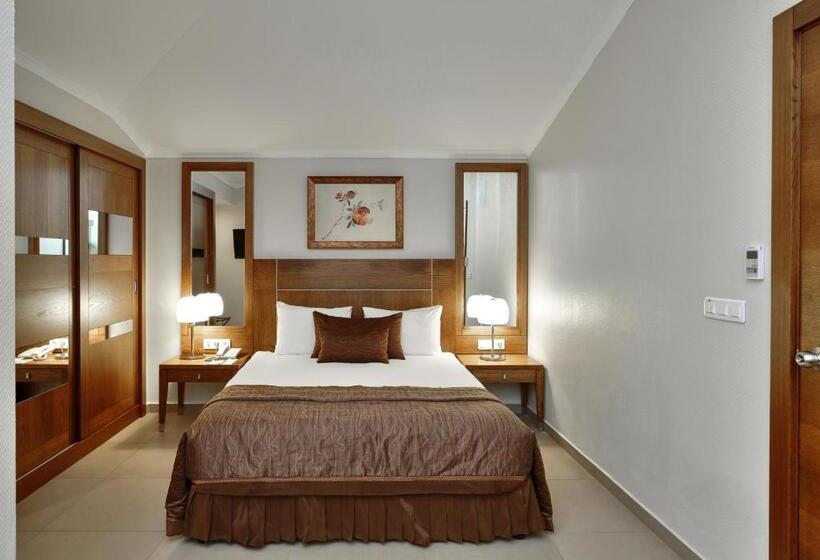 Sunis Elita Beach Resort Hotel & Spa    All Inclusive