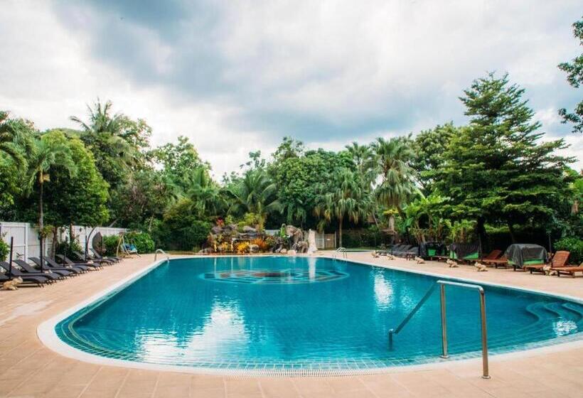 Tao Garden Health Spa & Resort