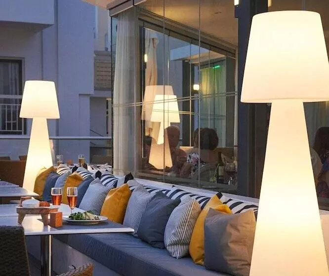 King Jason Paphos Designed For Adults By Louis Hotels