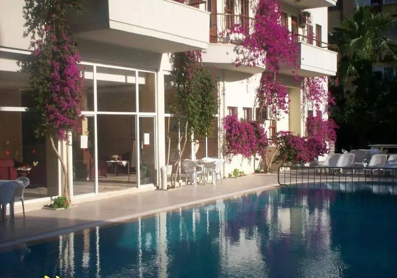 The S Apart & Suites