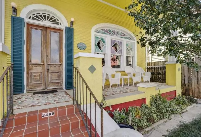Auld Sweet Olive Bed And Breakfast