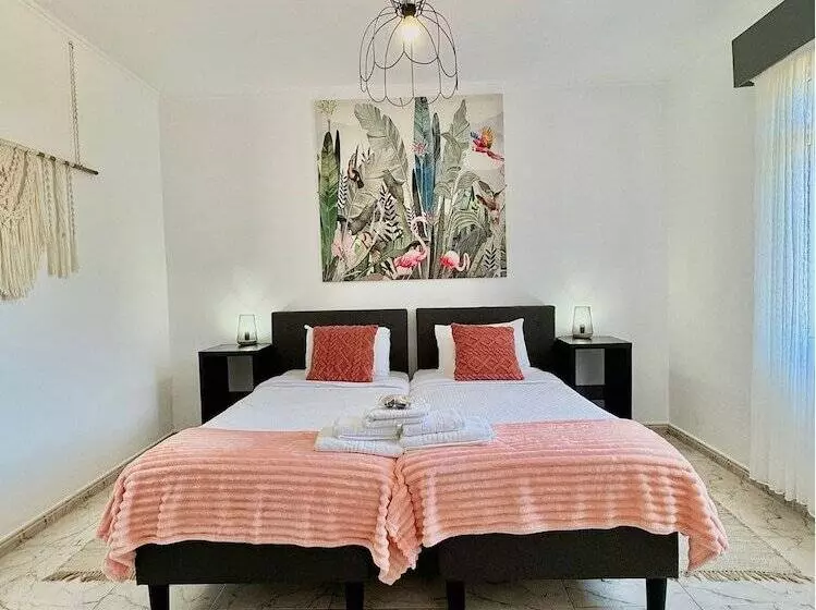 Aamiaismajoitus (B&B) Gardens Guest Househostel