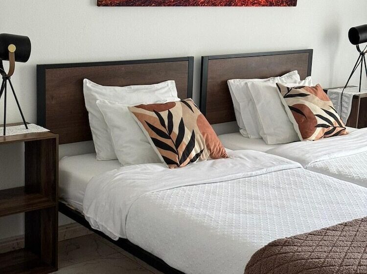 ベッドアンドブレックファースト Gardens Guest Househostel