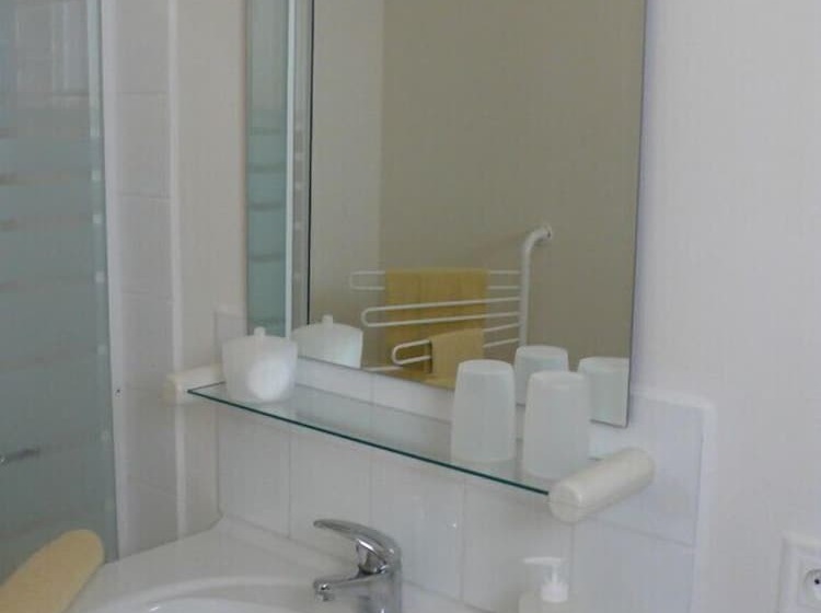 ベッドアンドブレックファースト Le Cadran Solaire