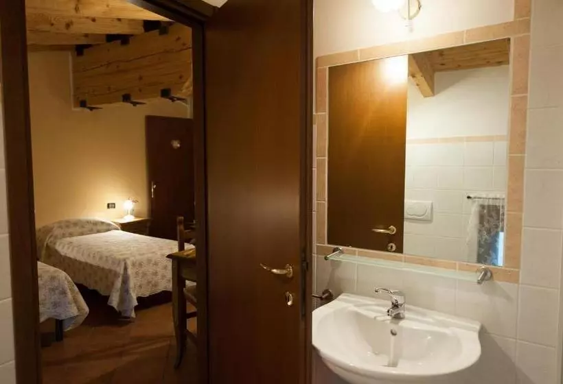 هتل Agriturismo Corte Galvani