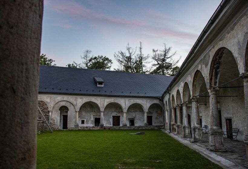 ホテル Chateau Goldenstein