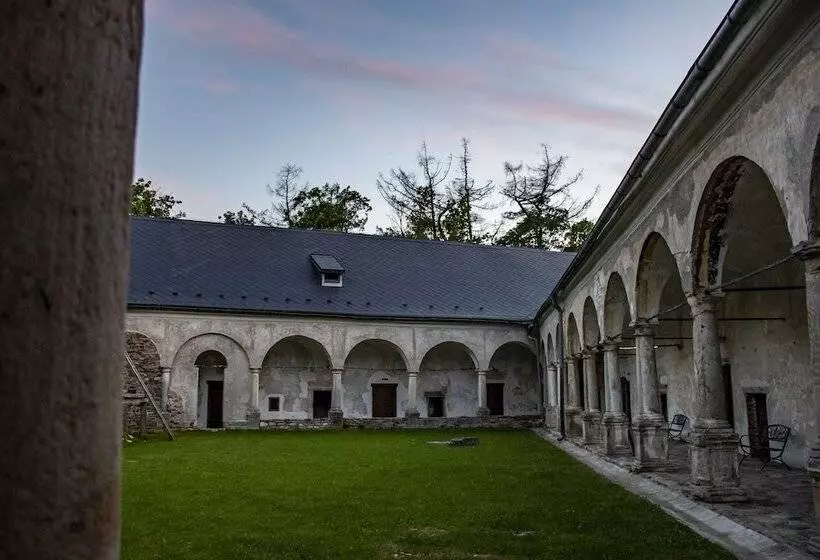 Hotelli Chateau Goldenstein