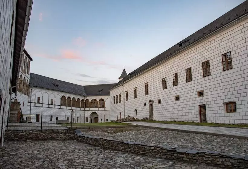 Hotelli Chateau Goldenstein