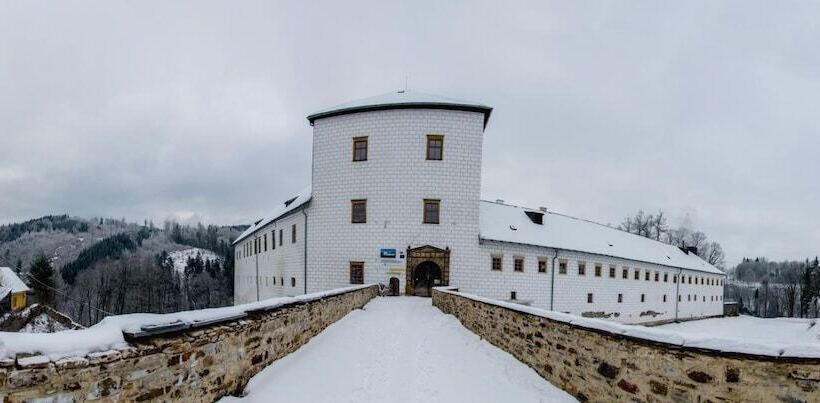 酒店 Chateau Goldenstein