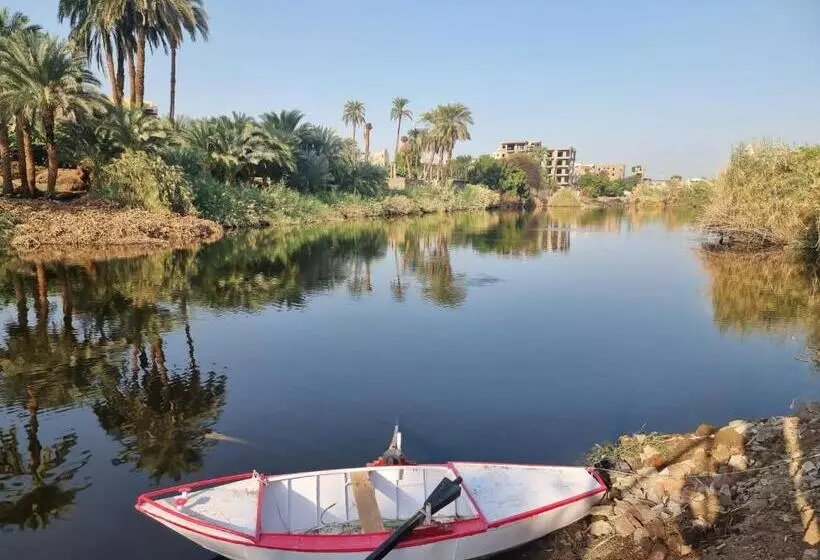 هتل Luxor Old Nile