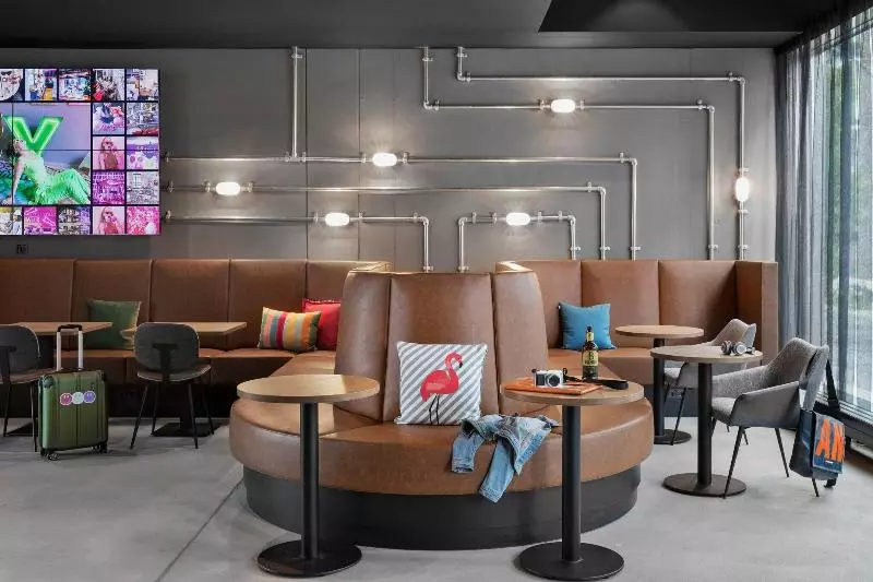 Hotelli Moxy Hamburg Altona