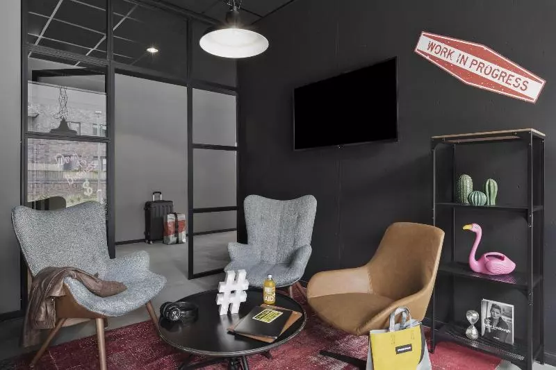 Hotelli Moxy Hamburg Altona