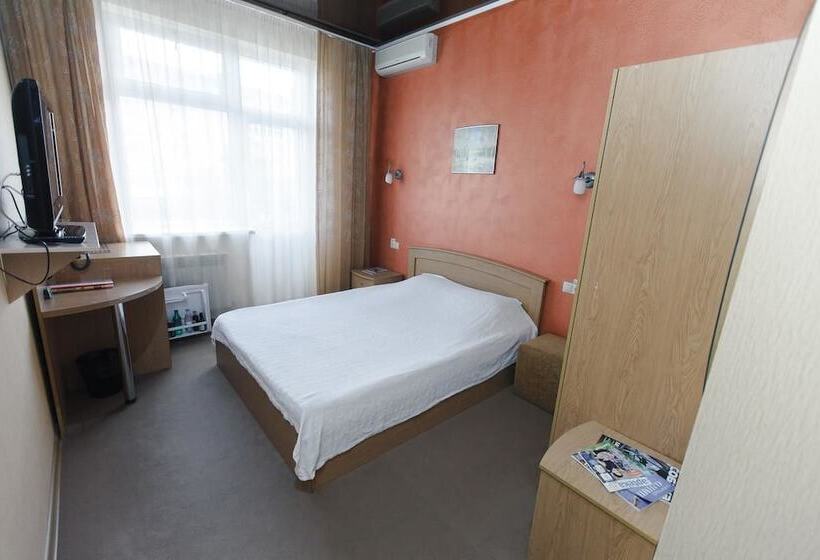 Отель Tropicana