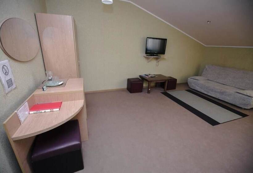 Отель Tropicana