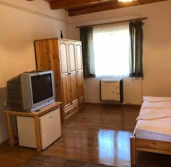 Majatalo Tisza Kert Vendégház  Tisza Kert Vendégház Ii