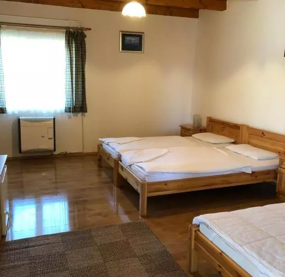 Majatalo Tisza Kert Vendégház  Tisza Kert Vendégház Ii