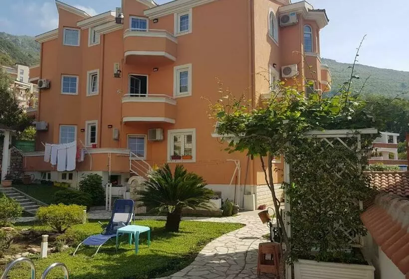 پانسیون Vila Koral