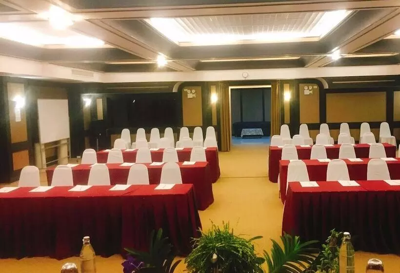 Ananda Lanta Resort Sha Extra Plus