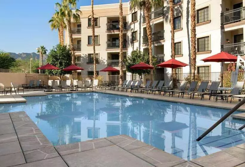 Embassy Suites La Quinta Hotel & Spa