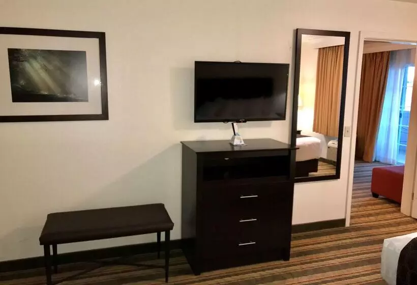 호텔 Best Western Visalia