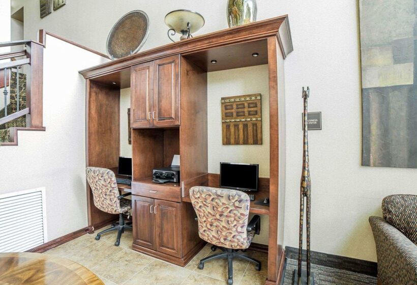 فندق Comfort Inn Downtown