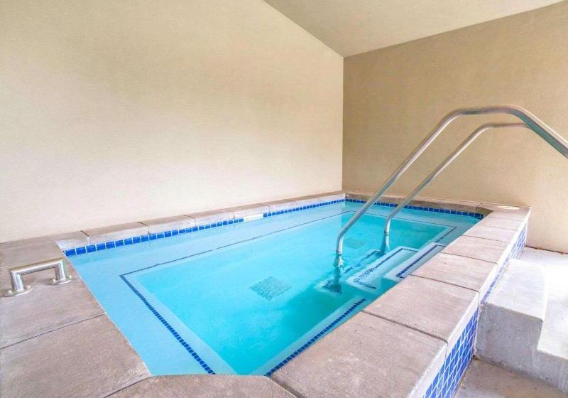 فندق Comfort Inn Downtown