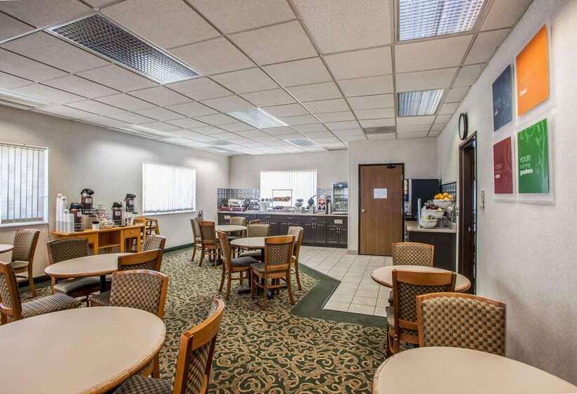 호텔 Comfort Suites Peoria I 74