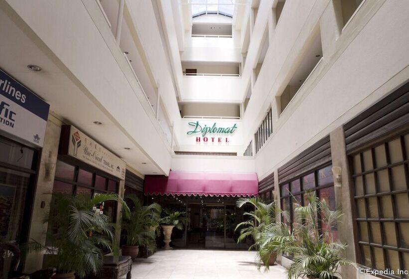 Hotel Diplomat