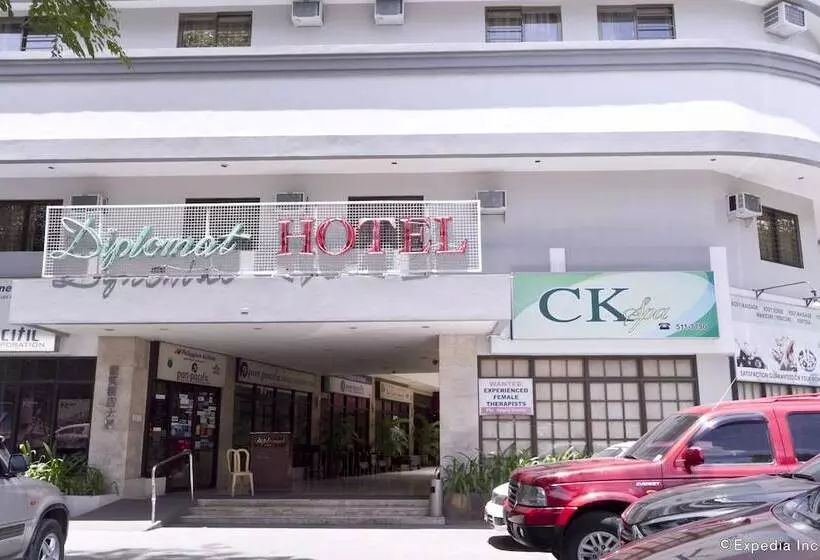 Hotel Diplomat