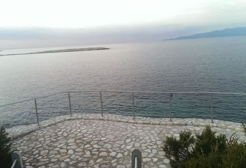 هتل Emelisse Nature Resort