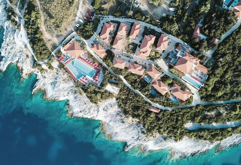 هتل Emelisse Nature Resort