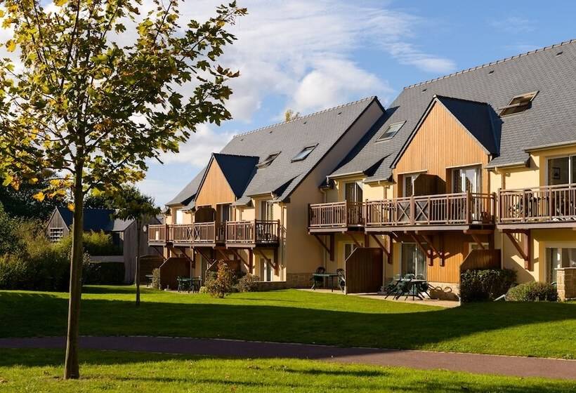 Отель Lagrange Vacances Les Roches Douvres