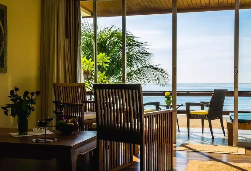 בית מלון כפרי Layalina