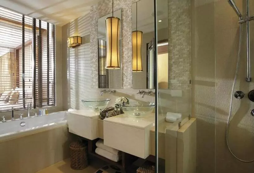 فندق Mövenpick Resort Bangtao Beach Phuket