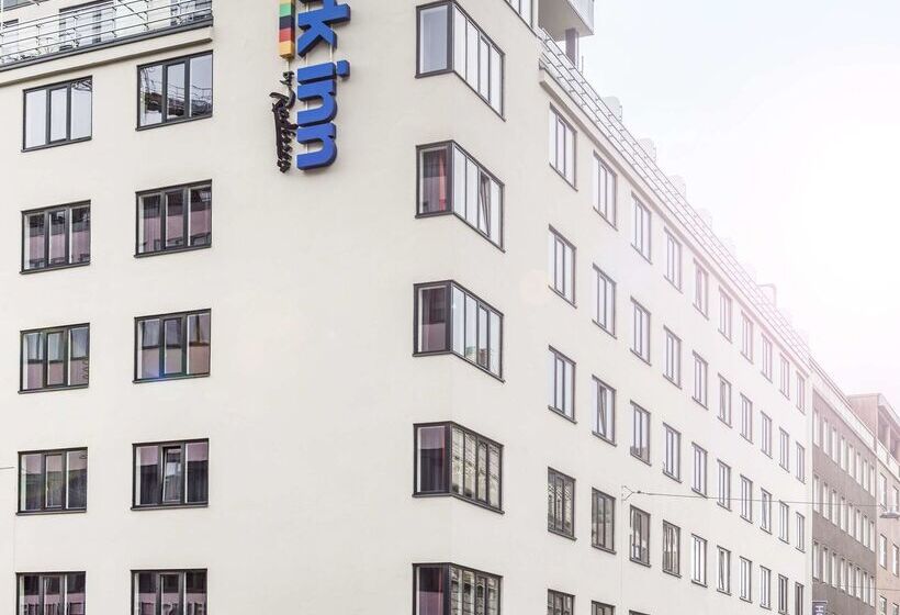 هتل Radisson Red Oslo City Centre