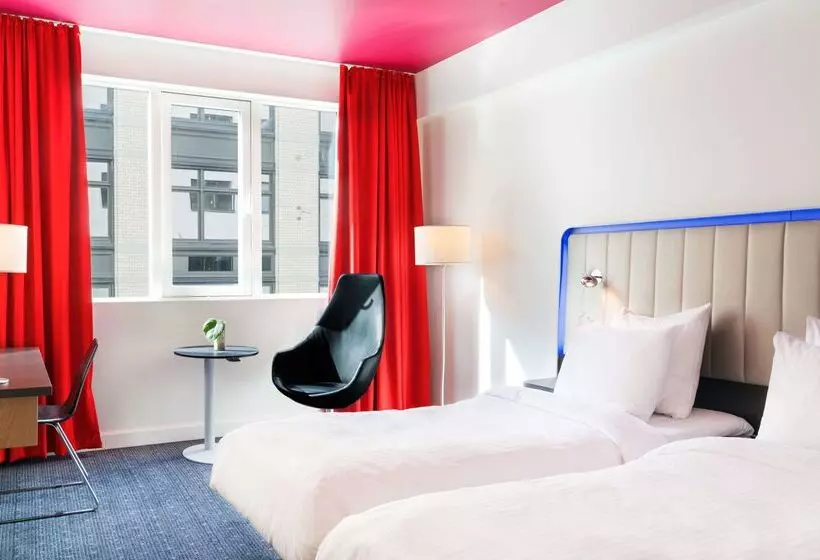 ホテル Radisson Red Oslo City Centre