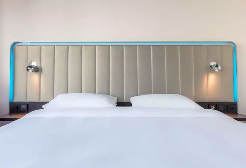 ホテル Radisson Red Oslo City Centre