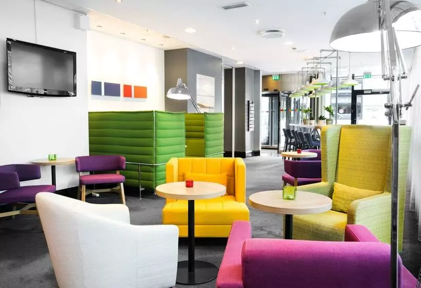 ホテル Radisson Red Oslo City Centre